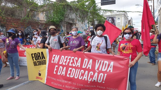 Educação! Sheila Bordalo e Felipe Camarão falam dos desastres provocados por Bolsonaro