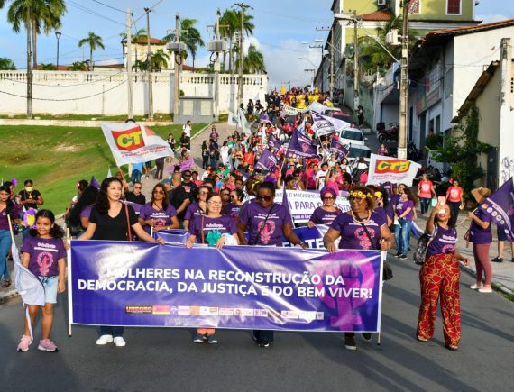 8 de Março! Mulheres ocupam ruas de São Luís