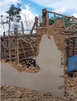 A barbárie de São Bernardo! Vídeos mostram casas de trabalhadores rurais sendo destruídas