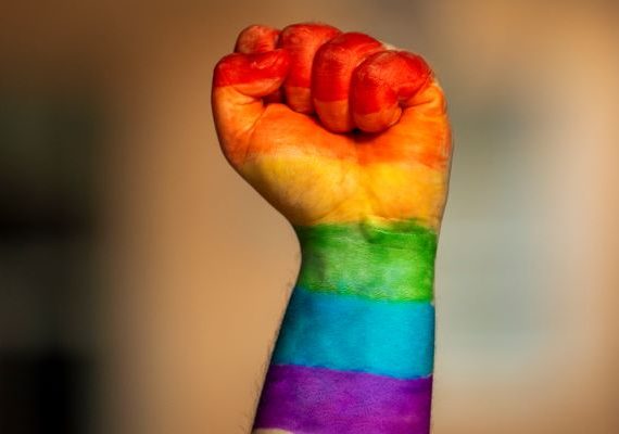 Orgulho LGBTQIA+! É necessário ocupar espaços e cargos políticos