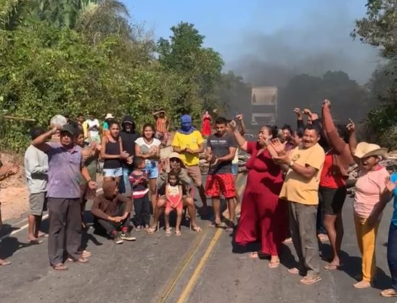 Quilombolas de Cancela denunciam fome, ameaças e sofrimento de mães que estão amamentando