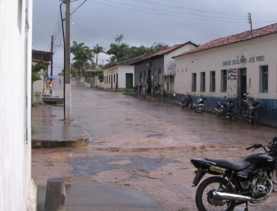 Como ficam os concursados? Prefeitura de Cururupu desliga servidores contratados