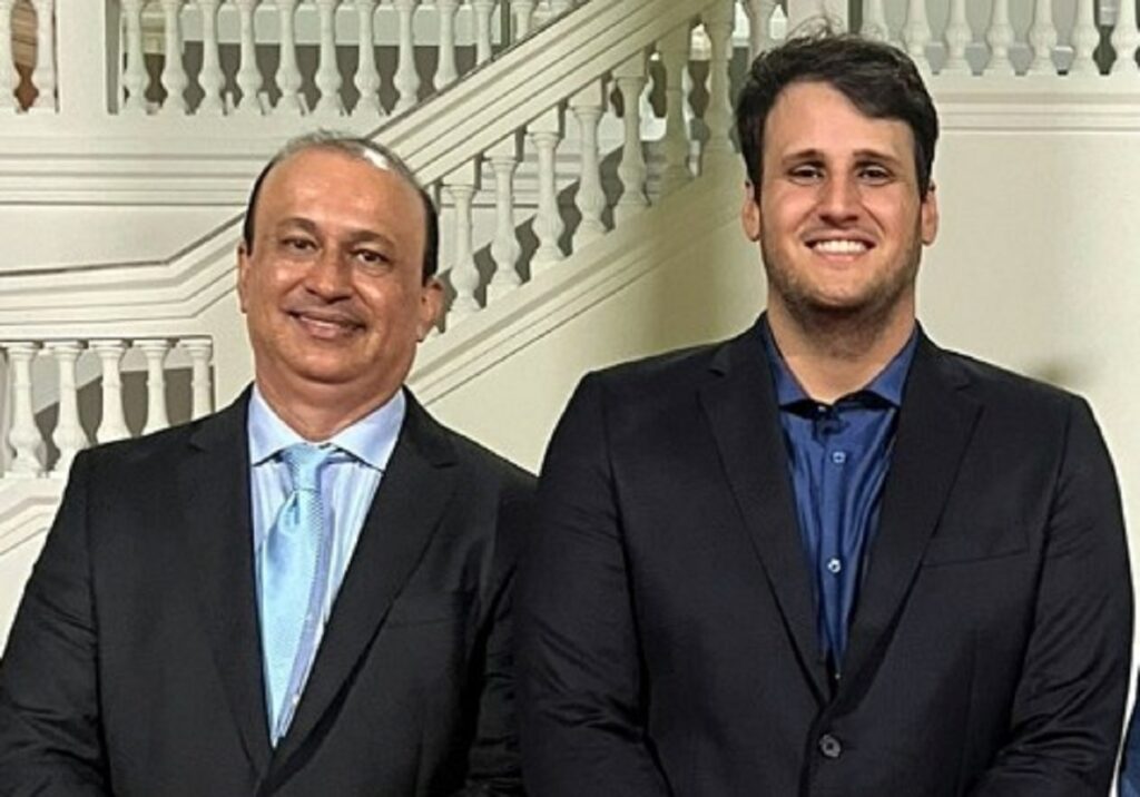 Marcos Brandão já se declarou publicamente como mentor da candidatura do filho, Orleans Brandão.