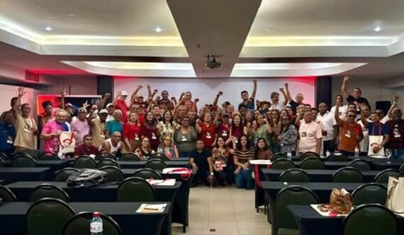 Sindicato conclui ciclo de debates e aprova Plano de Lutas