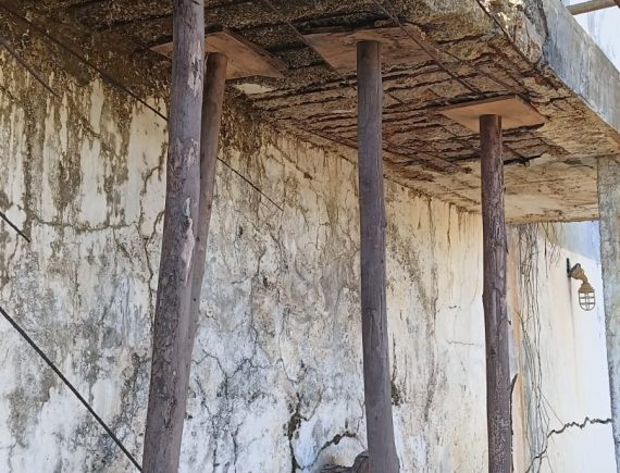 Pode desabar! CAEMA coloca trabalhadores em risco no município de Urbano Santos